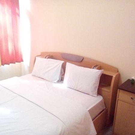 Simply Homy Guest House Pasteur Bandung Buitenkant foto