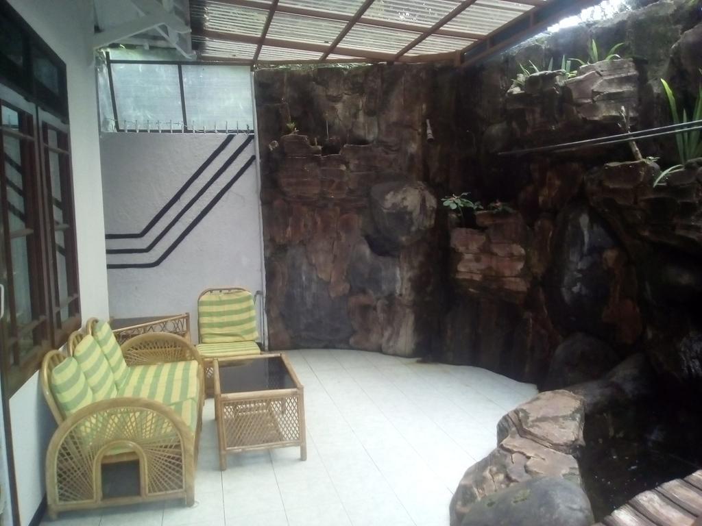 Simply Homy Guest House Pasteur Bandung Buitenkant foto