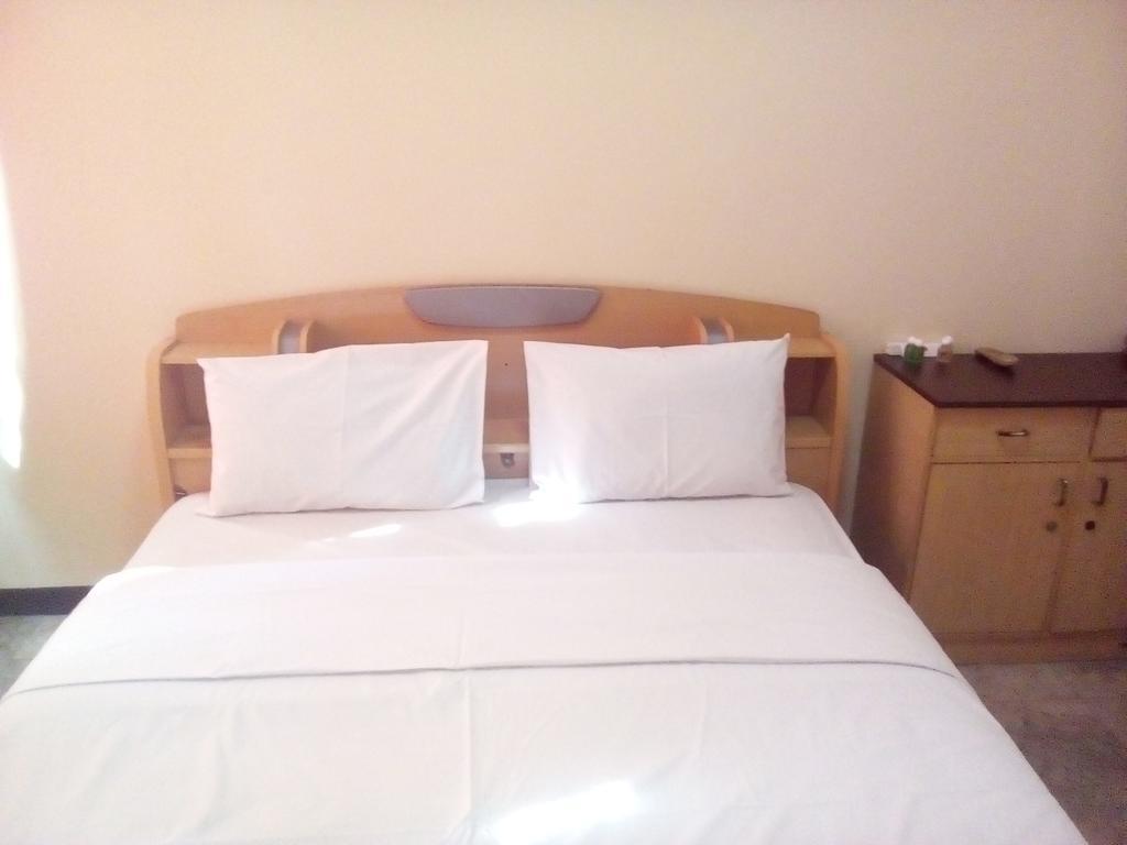 Simply Homy Guest House Pasteur Bandung Buitenkant foto