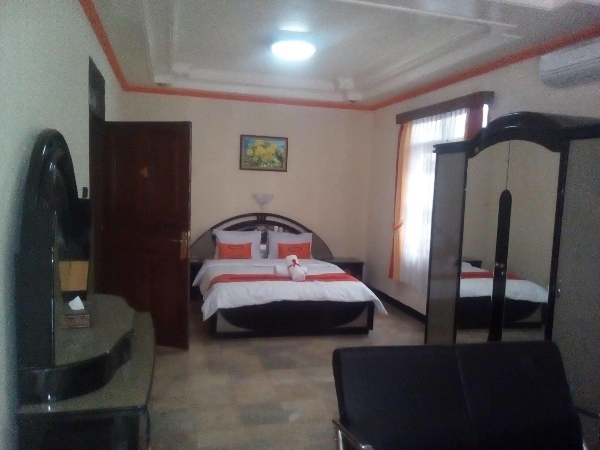 Simply Homy Guest House Pasteur Bandung Buitenkant foto