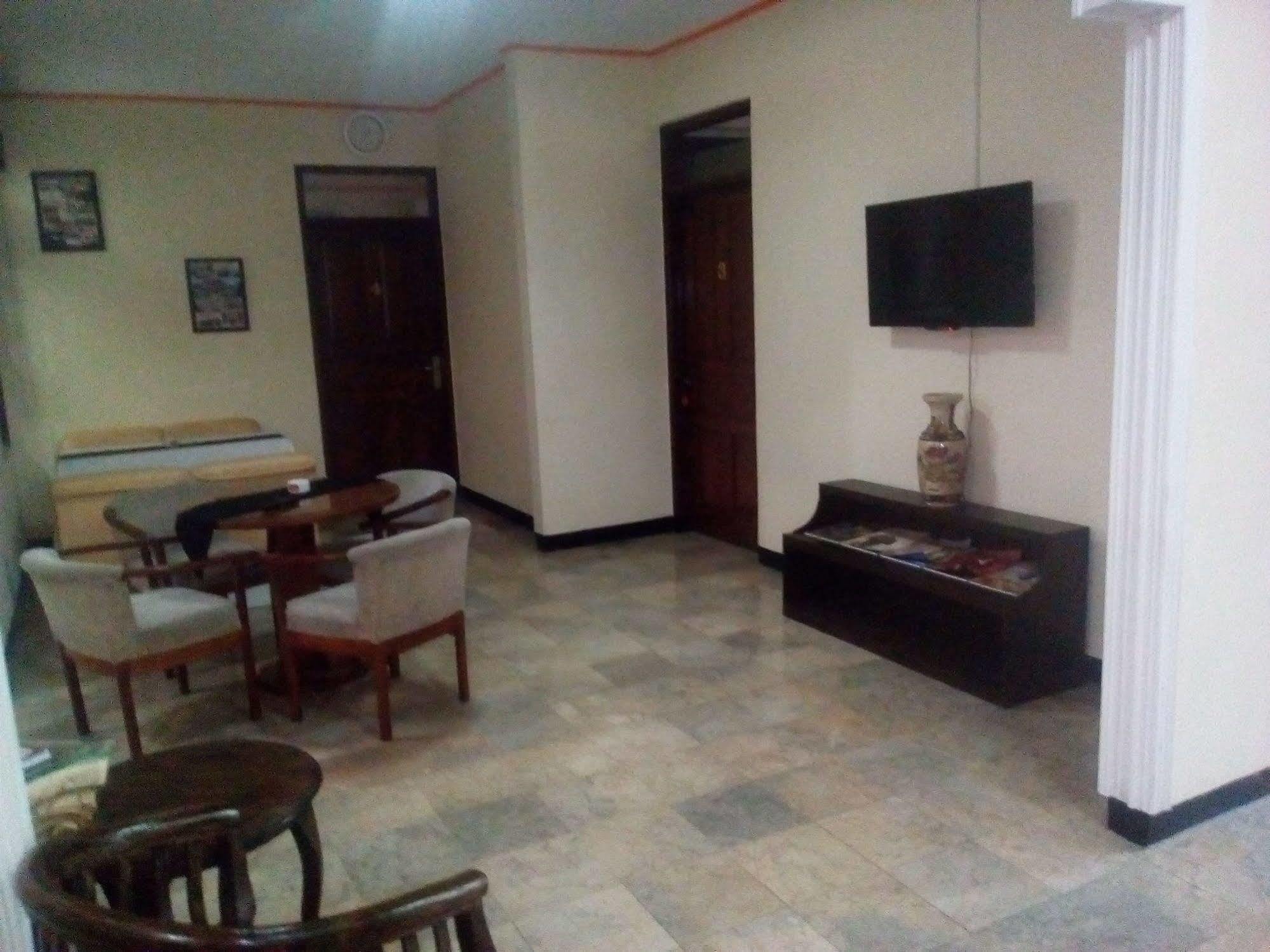 Simply Homy Guest House Pasteur Bandung Buitenkant foto